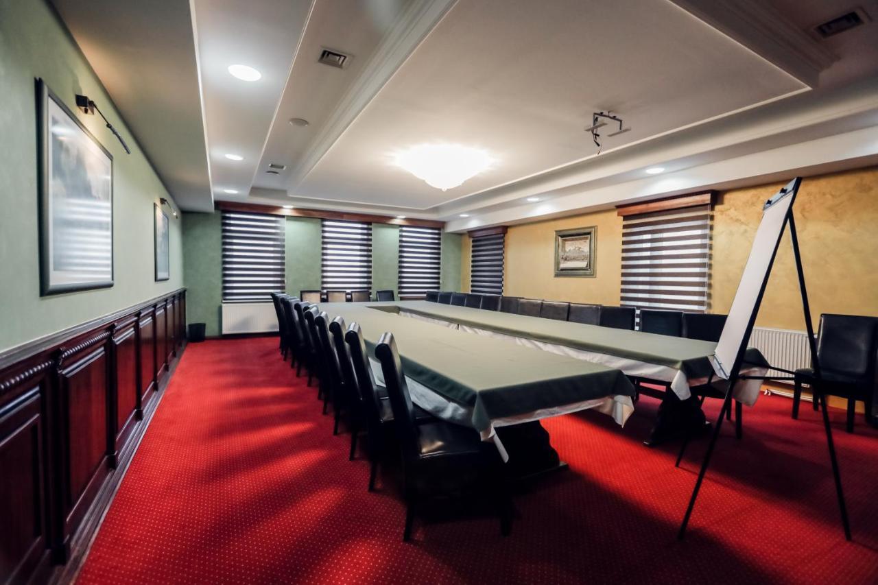 Hotel Dunav Ilok Extérieur photo