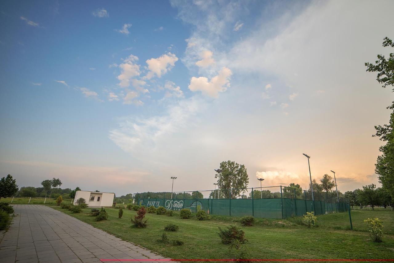 Hotel Dunav Ilok Extérieur photo
